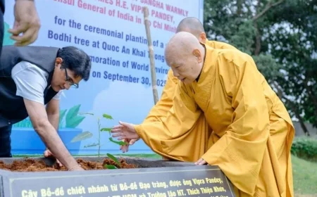 Tổng Lãnh sự quán Ấn Độ tại TP.HCM phối hợp cùng GHPGVN tổ chức trồng cây Bồ-đề kỷ niệm Ngày Môi trường Thế giới