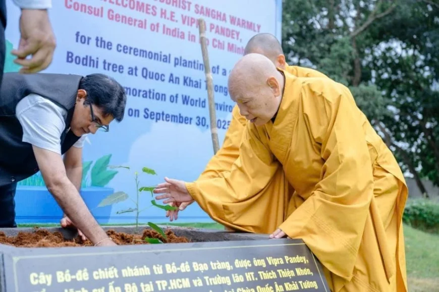 Tổng Lãnh sự quán Ấn Độ tại TP.HCM phối hợp cùng GHPGVN tổ chức trồng cây Bồ-đề kỷ niệm Ngày Môi trường Thế giới